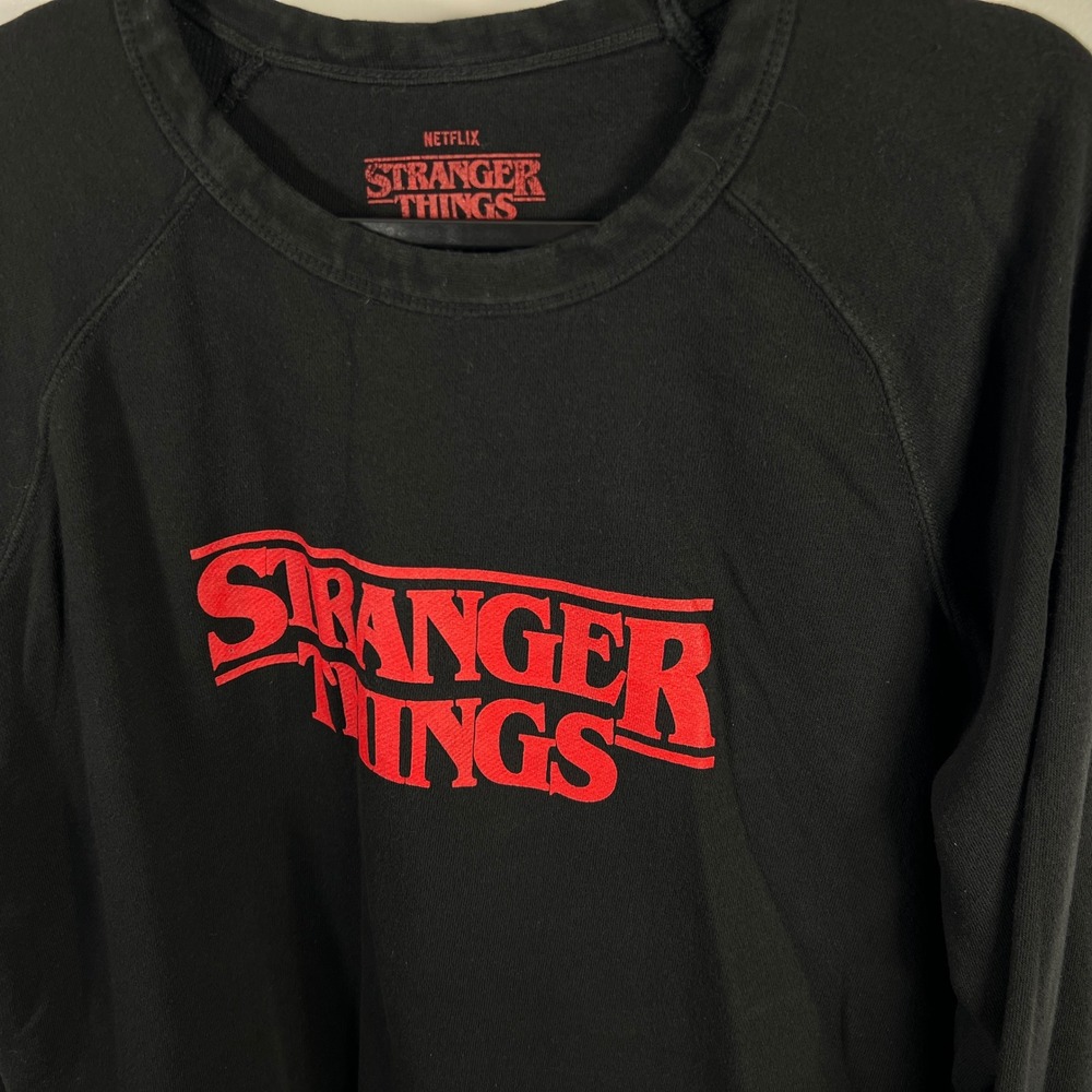 Netflix Stranger Things Black Graphic Sweatshirt Lane Seven Raglan Logo Mens‎ L